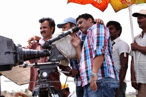 Veedu Theda Working Stills