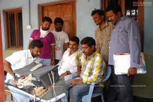 Veedu Theda Working Stills