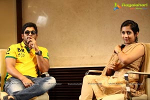 Mallu Arjun visits Saritha Savitha Sangeetha Theatres