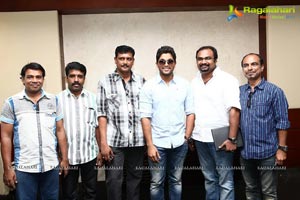 Mallu Arjun visits Saritha Savitha Sangeetha Theatres