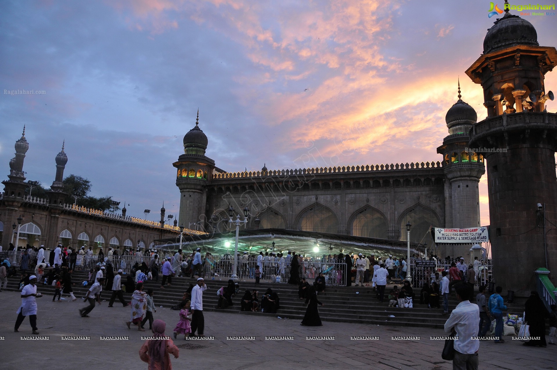 Charminar Illuminating at Night (HD)