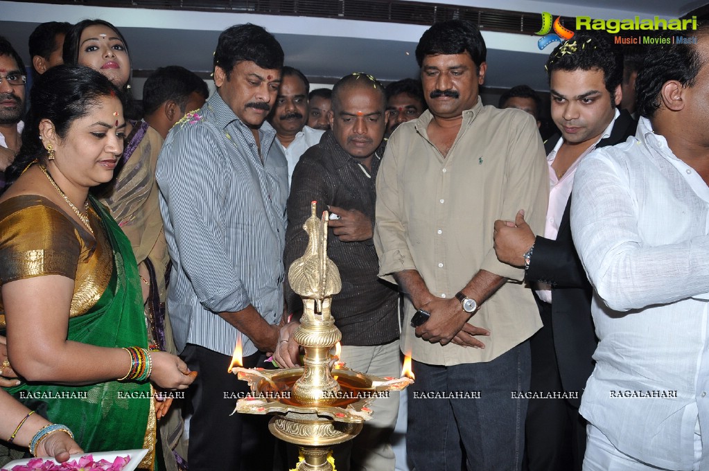 Chiranjeevi Launches Kairali Health Spa, Hyderabad