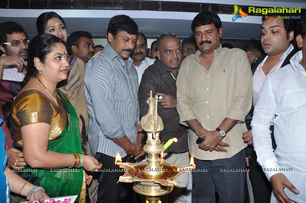 Chiranjeevi Launches Kairali Health Spa, Hyderabad