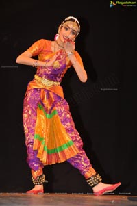 Chivukula Radha Sri Kalyani Bharatanatyam Stills