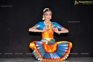 Chivukula Radha Sri Kalyani Bharatanatyam Stills