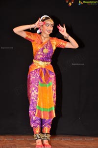 Chivukula Radha Sri Kalyani Bharatanatyam Stills