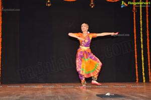 Chivukula Radha Sri Kalyani Bharatanatyam Stills