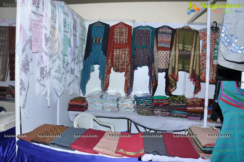 Garvi-Gurjari - Handicrafts and Handlooms Exhibition, Hyderabad