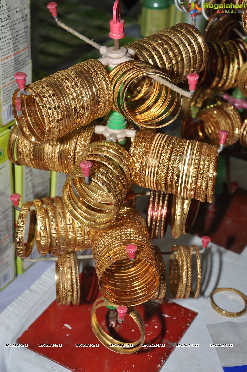 Garvi-Gurjari - Handicrafts and Handlooms Exhibition, Hyderabad