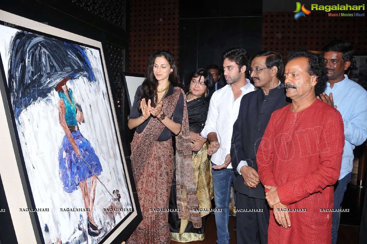 Hari Srinivas Painting Exhibition at Novotel