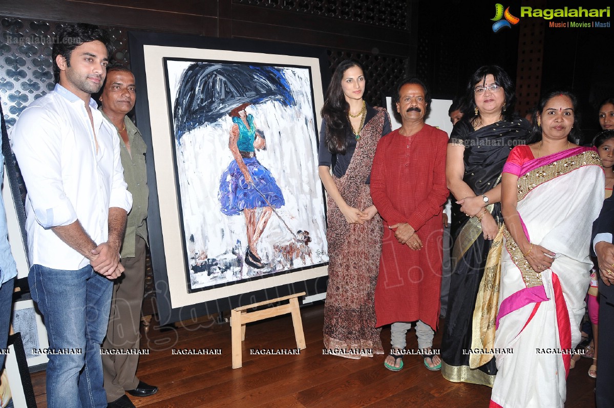 Hari Srinivas Painting Exhibition at Novotel