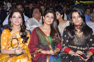 Heroines at Santosham South Indian Film Awards 2012