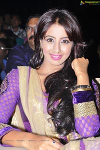 Heroines at Santosham South Indian Film Awards 2012