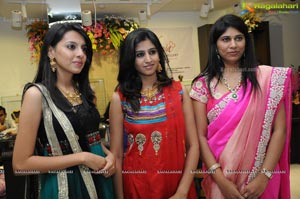 Shewtha Reddys Hiya Extended Showroom Launch