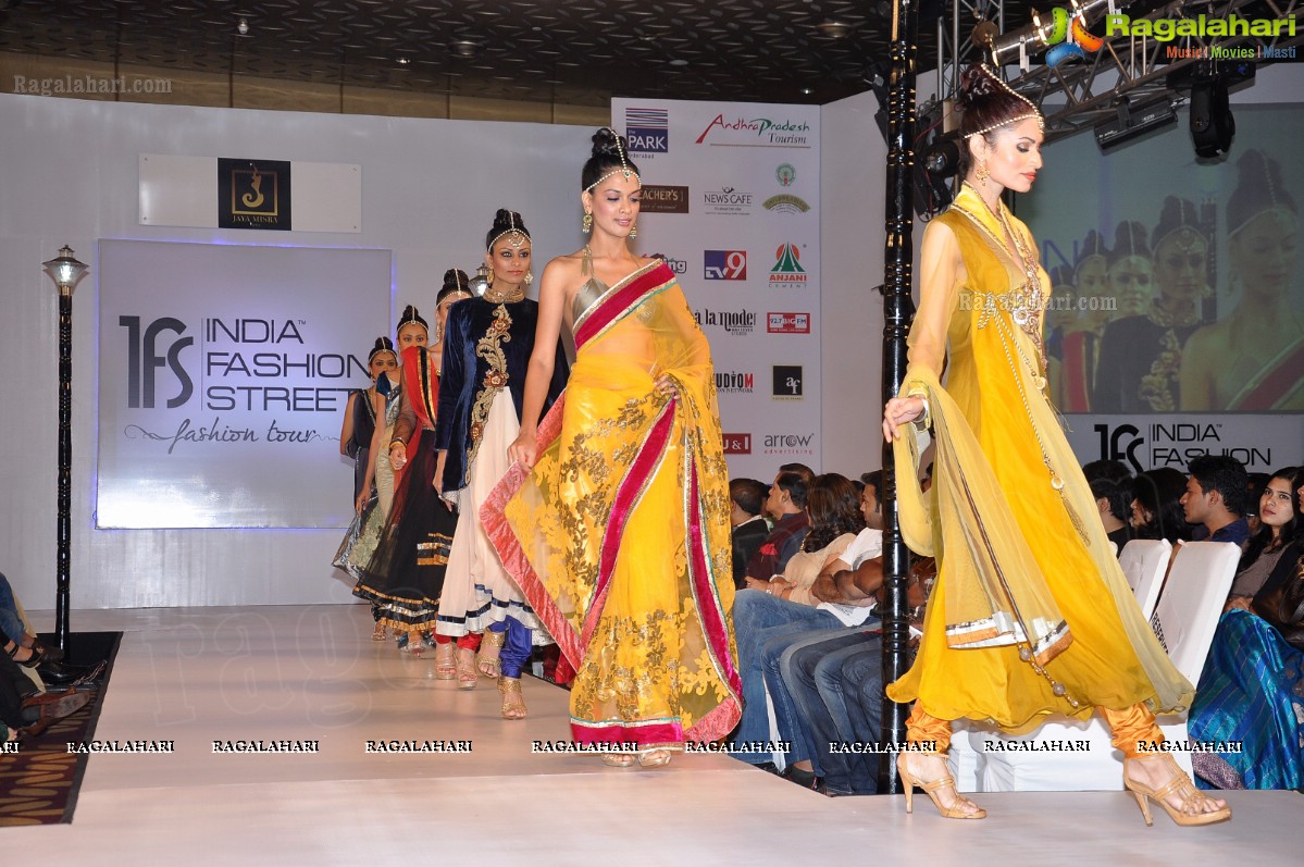 India Fashion Street - Fashion Tour 2012 (Day 1)