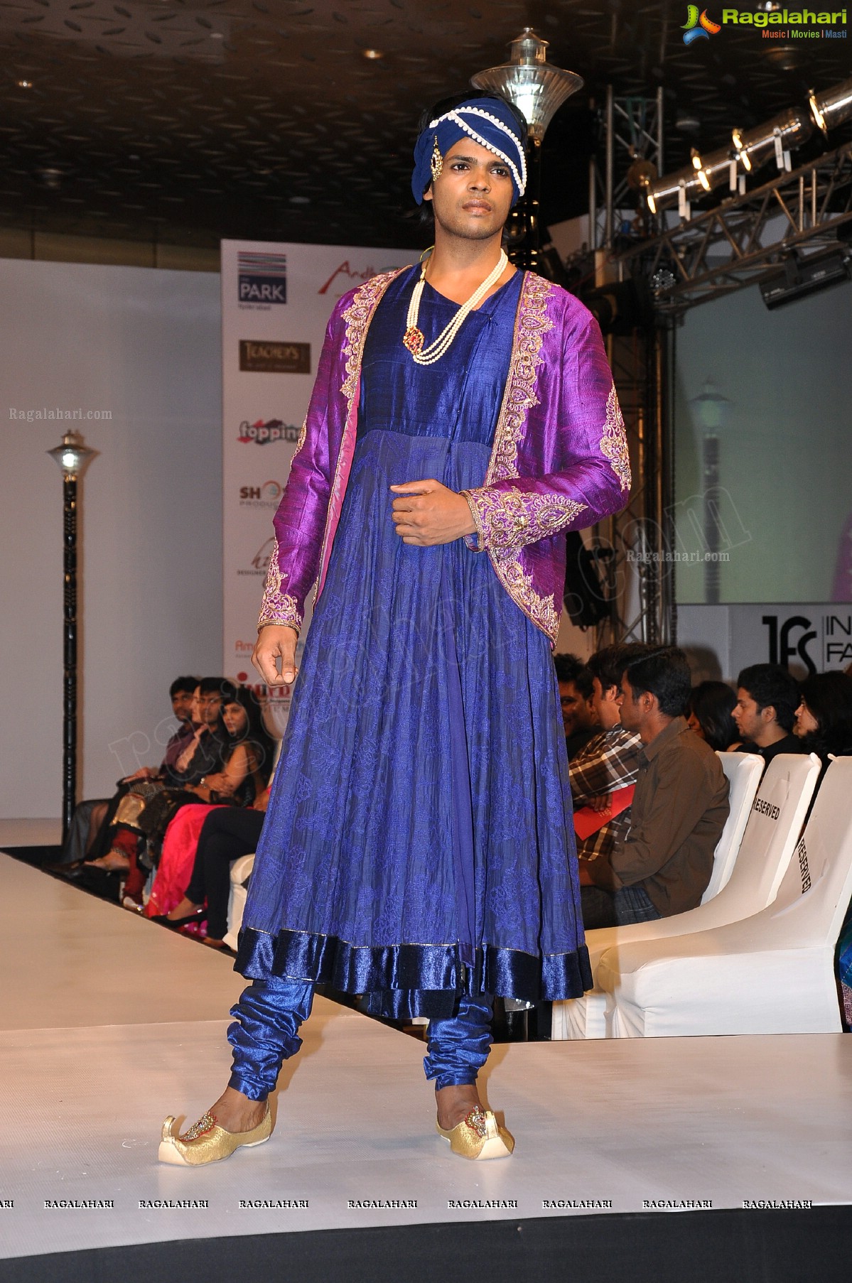 India Fashion Street - Fashion Tour 2012 (Day 1)