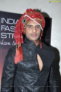 India Fashion Street Fashion Tour 2012