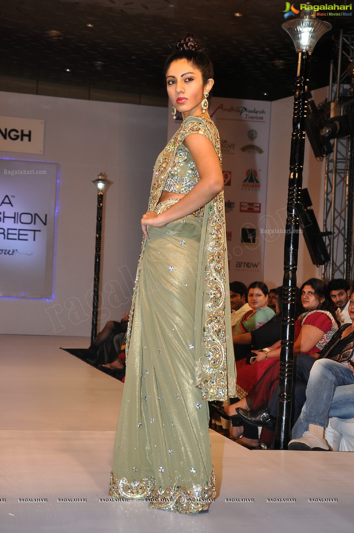 India Fashion Street - Fashion Tour 2012 (Day 1)