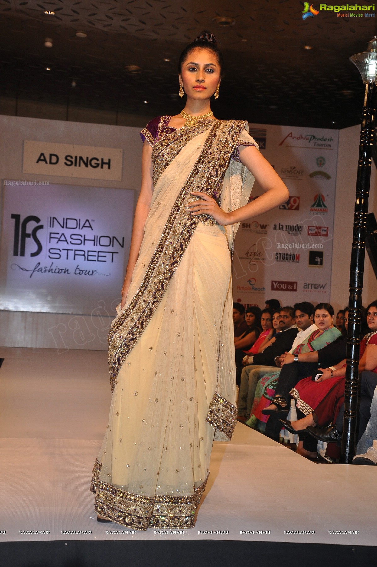 India Fashion Street - Fashion Tour 2012 (Day 1)