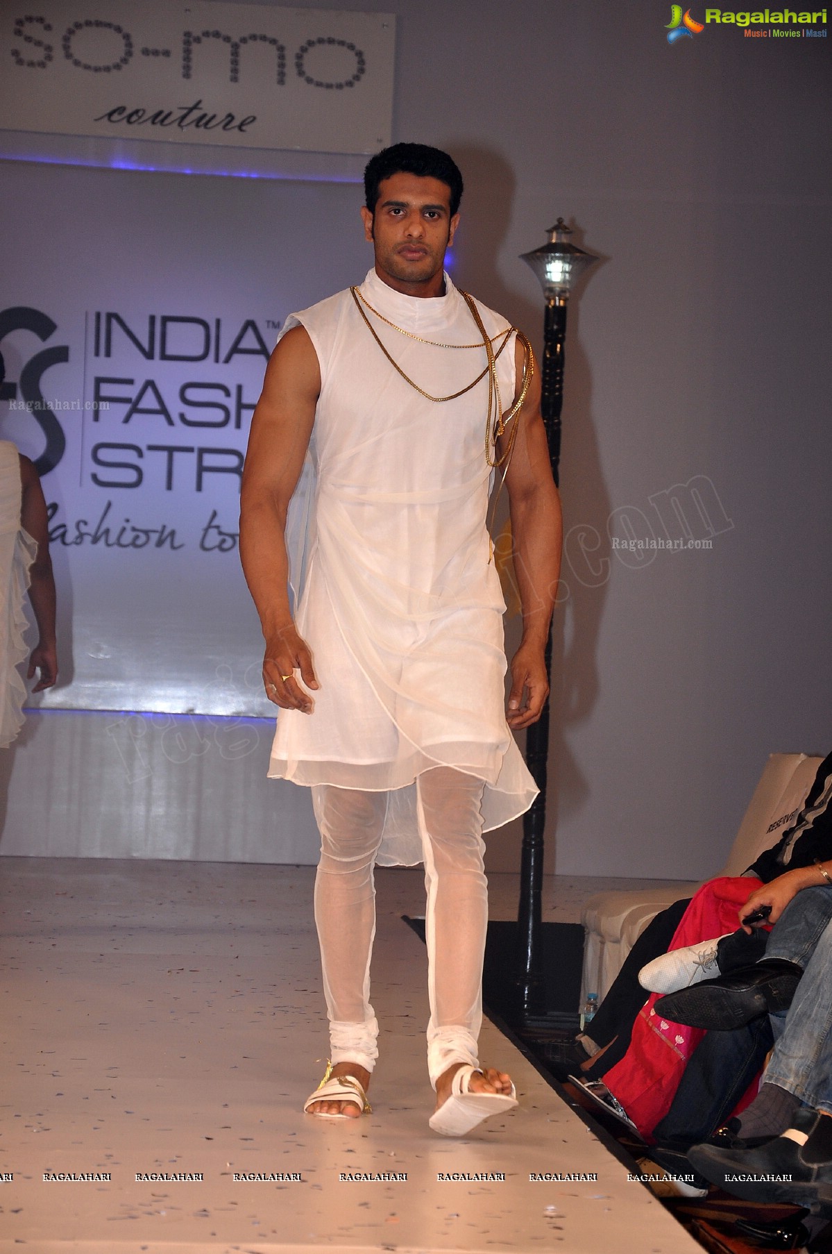 India Fashion Street - Fashion Tour 2012 (Day 1)