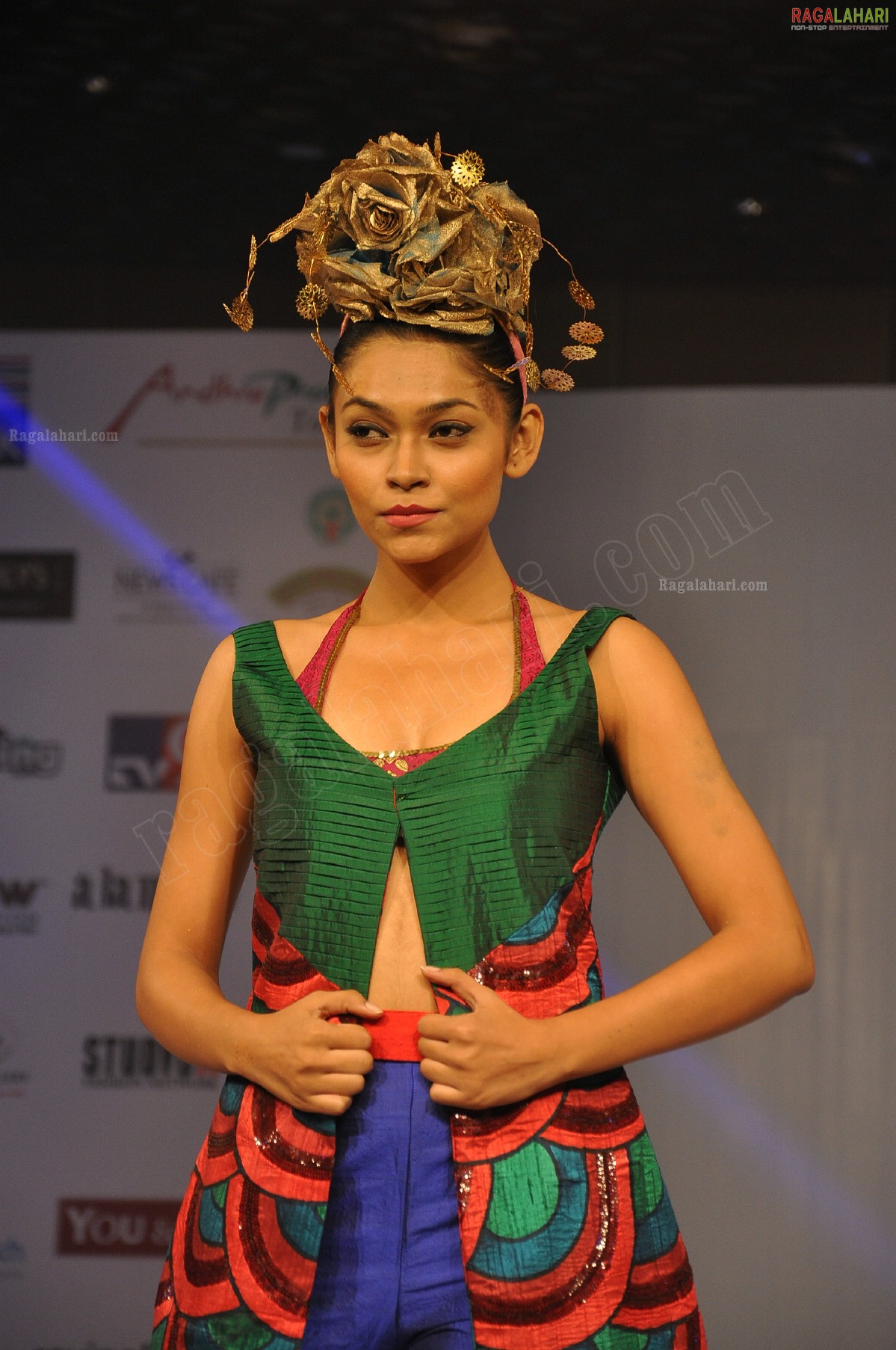 India Fashion Street - Fashion Tour 2012 (Day 2)