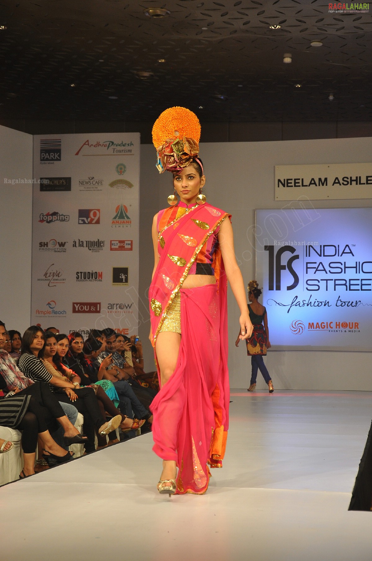 India Fashion Street - Fashion Tour 2012 (Day 2)