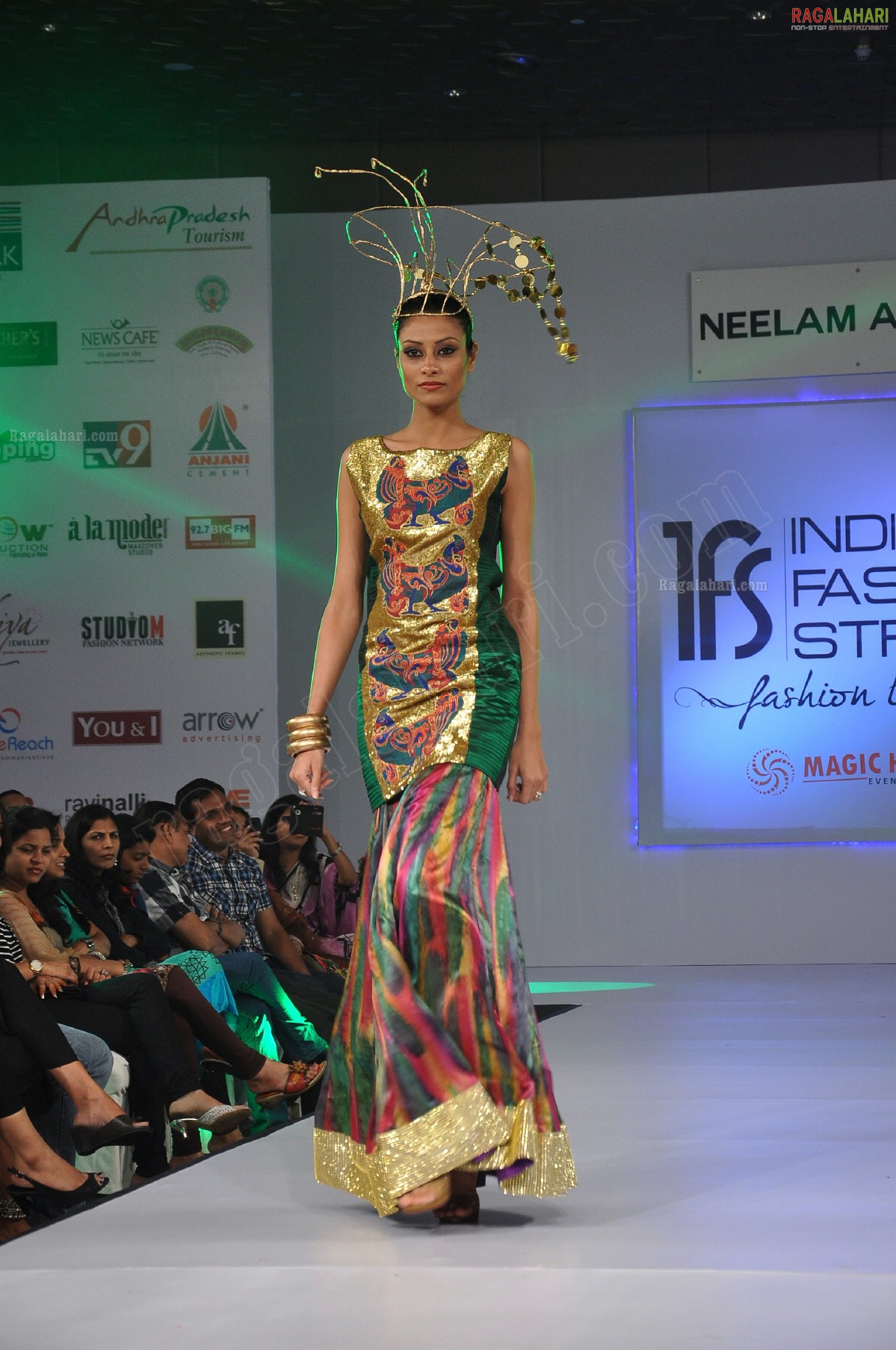 India Fashion Street - Fashion Tour 2012 (Day 2)