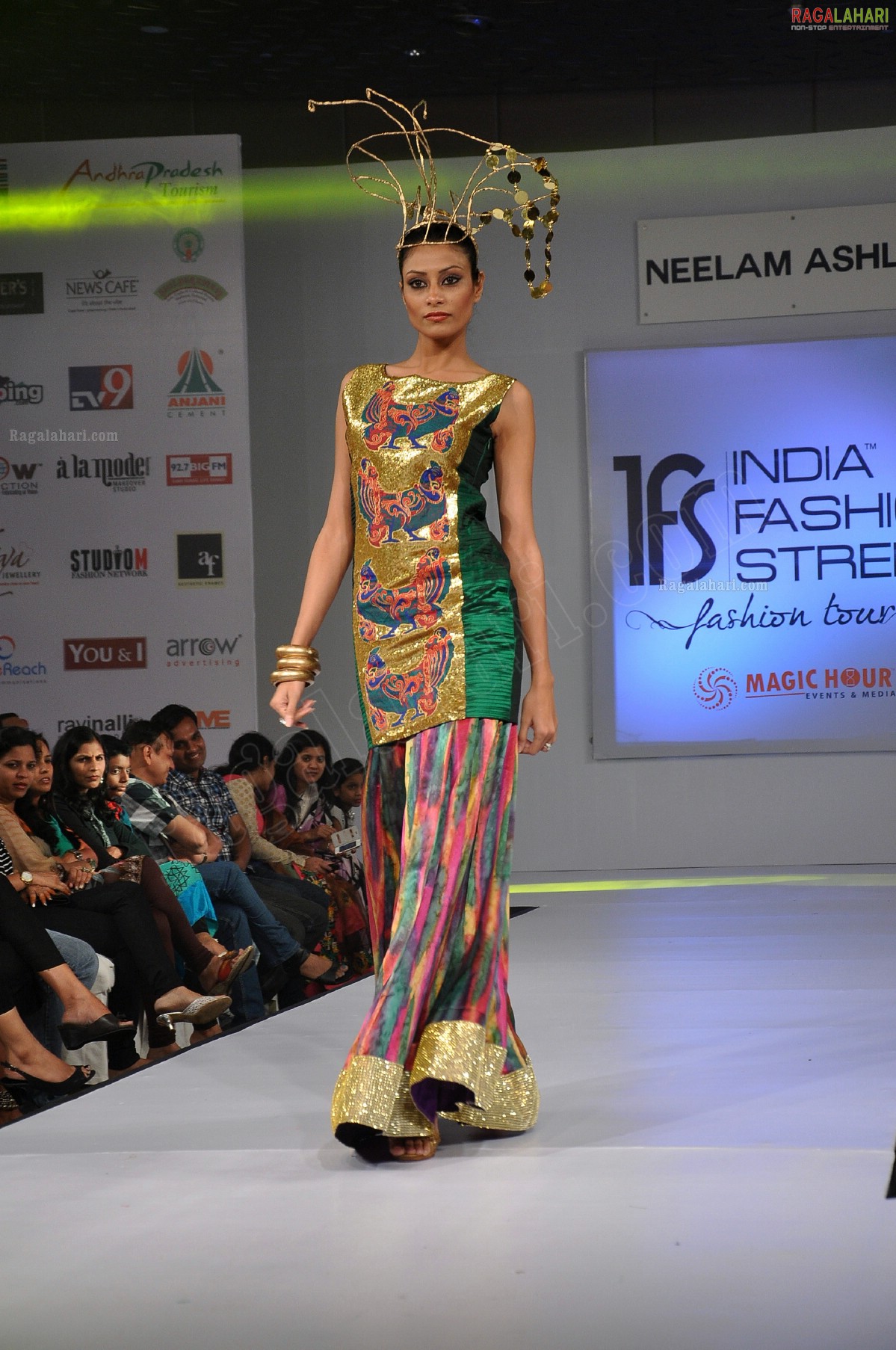 India Fashion Street - Fashion Tour 2012 (Day 2)