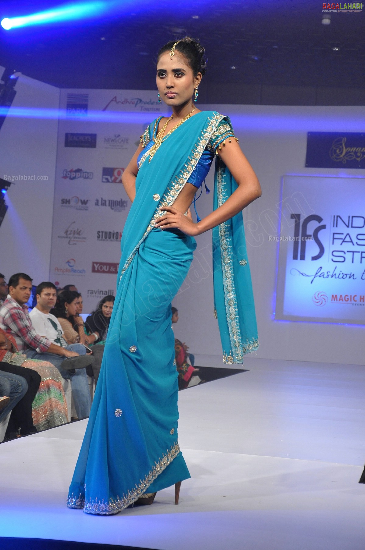 India Fashion Street - Fashion Tour 2012 (Day 2)