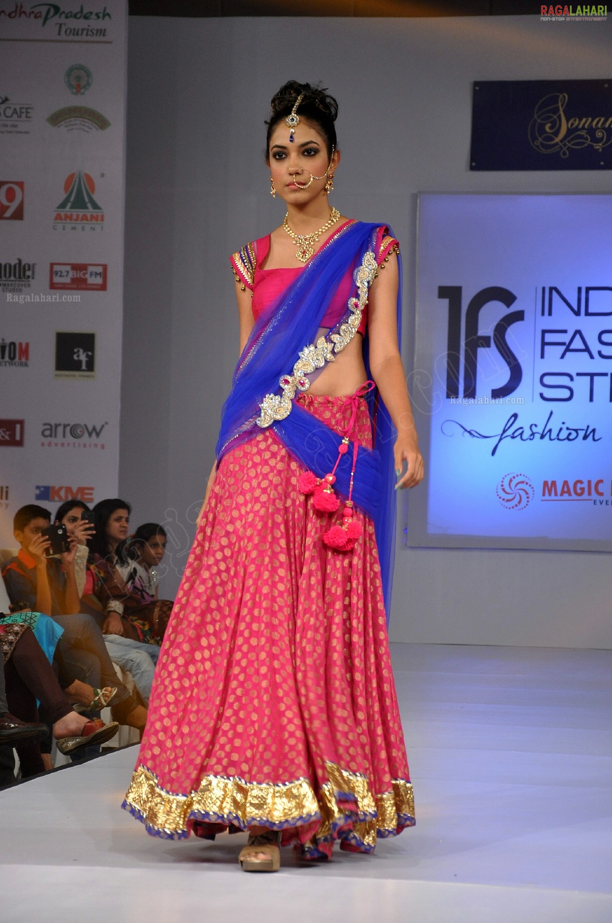 India Fashion Street - Fashion Tour 2012 (Day 2)