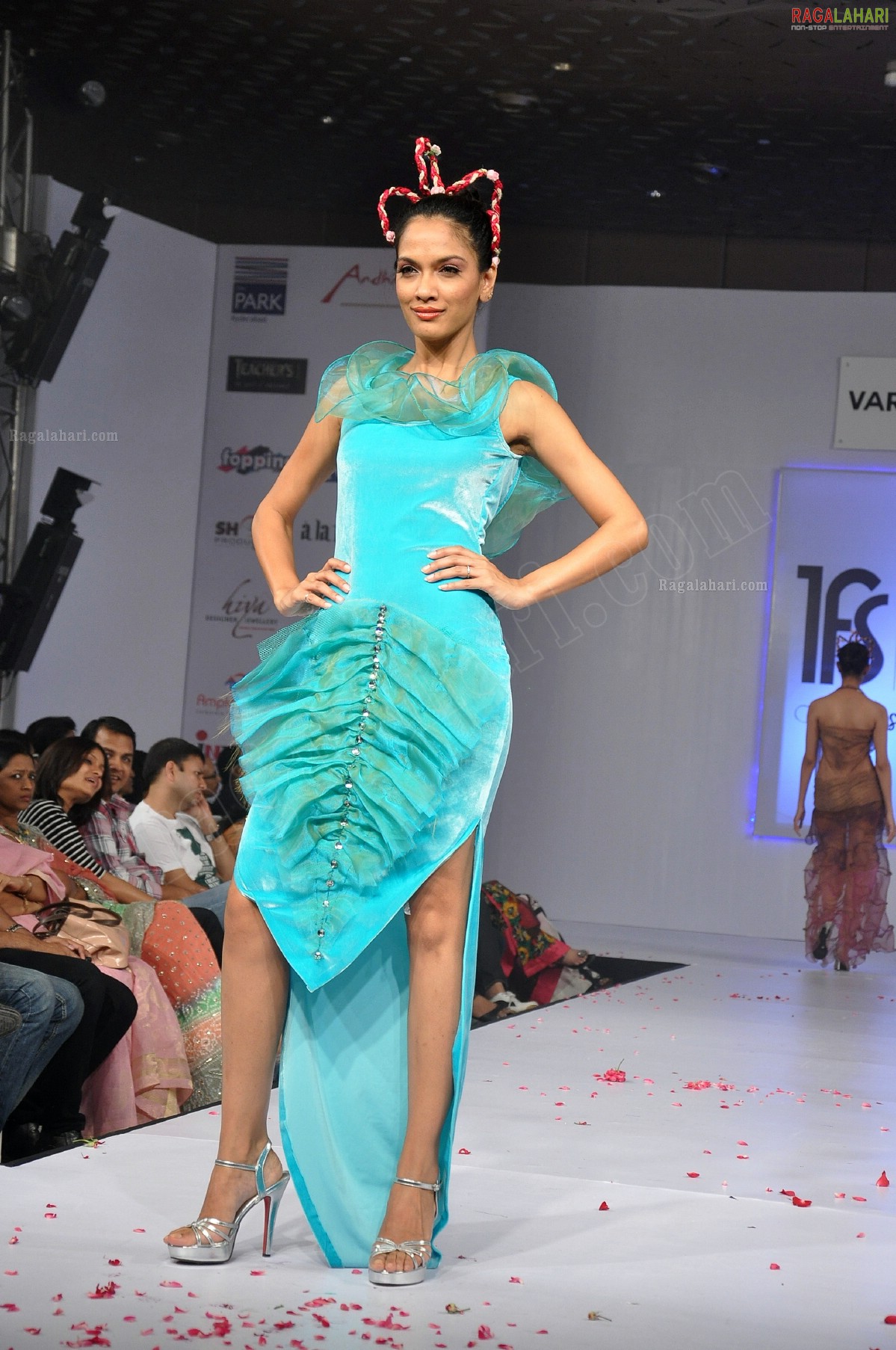 India Fashion Street - Fashion Tour 2012 (Day 2)