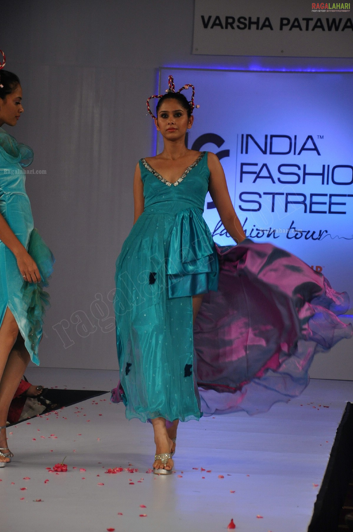 India Fashion Street - Fashion Tour 2012 (Day 2)