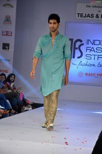 Indian Fashion Street Fashion Tour 2012