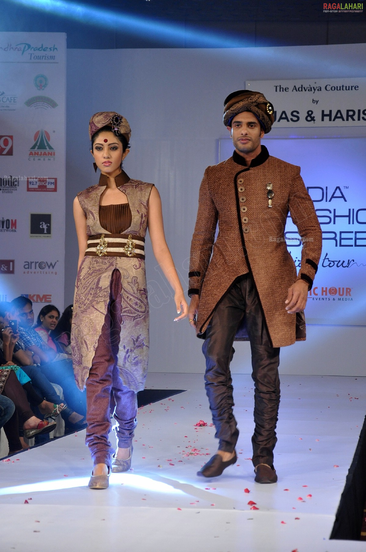 India Fashion Street - Fashion Tour 2012 (Day 2)