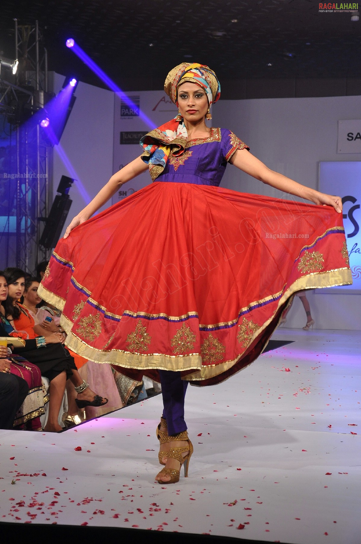 India Fashion Street - Fashion Tour 2012 (Day 2)