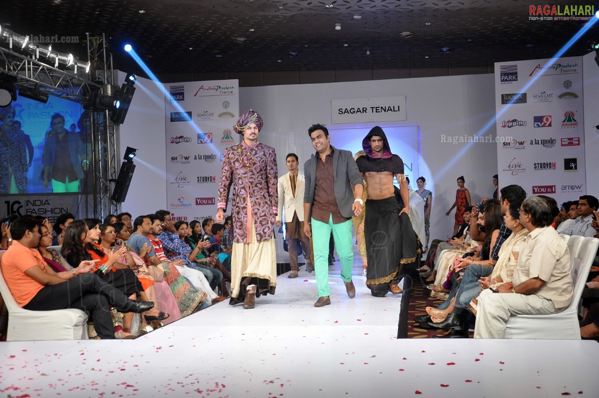 India Fashion Street - Fashion Tour 2012 (Day 2)