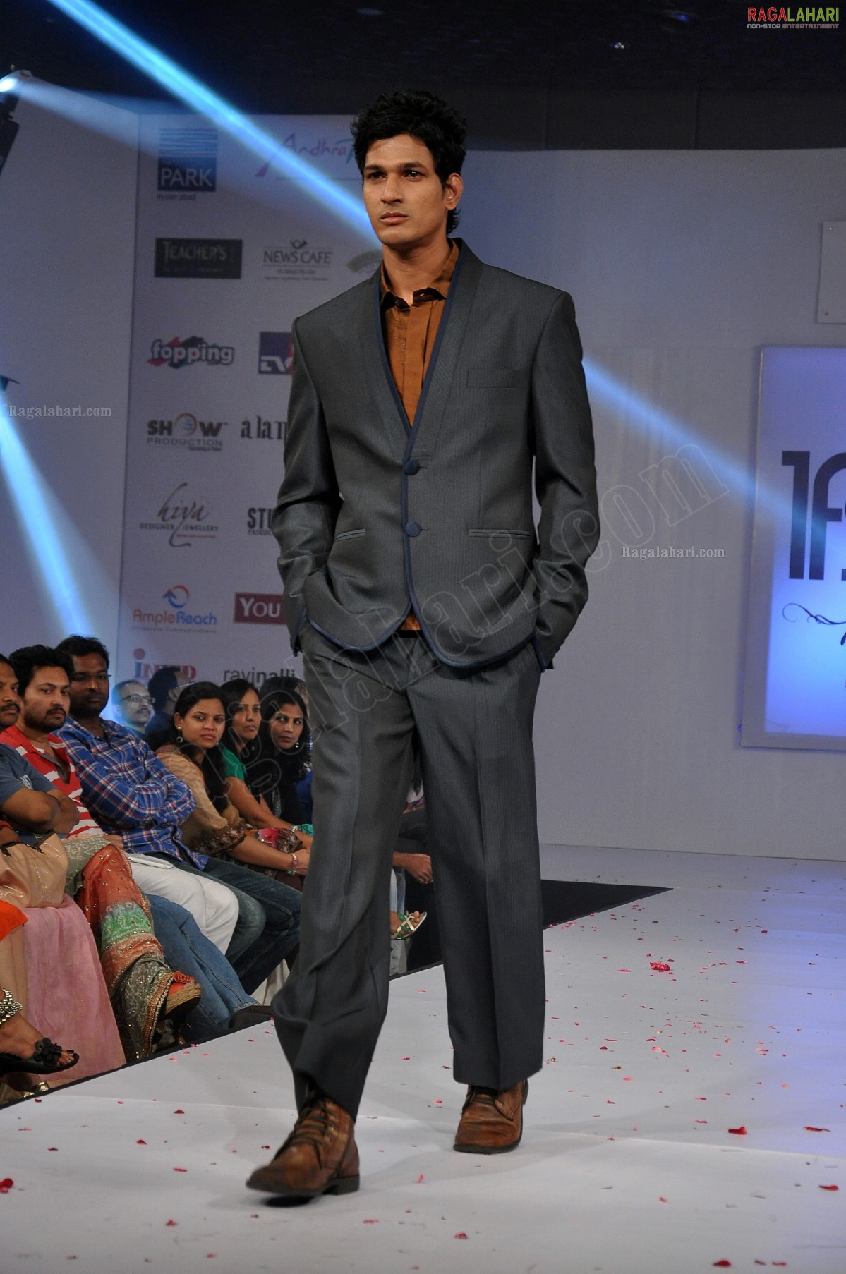 India Fashion Street - Fashion Tour 2012 (Day 2)