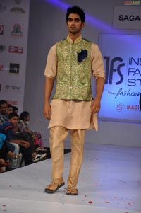 Indian Fashion Street Fashion Tour 2012