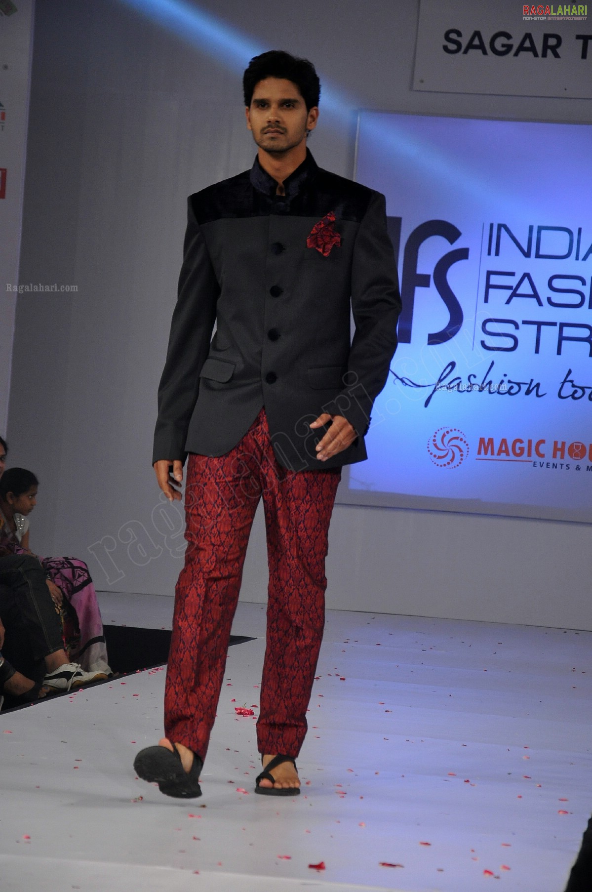 India Fashion Street - Fashion Tour 2012 (Day 2)