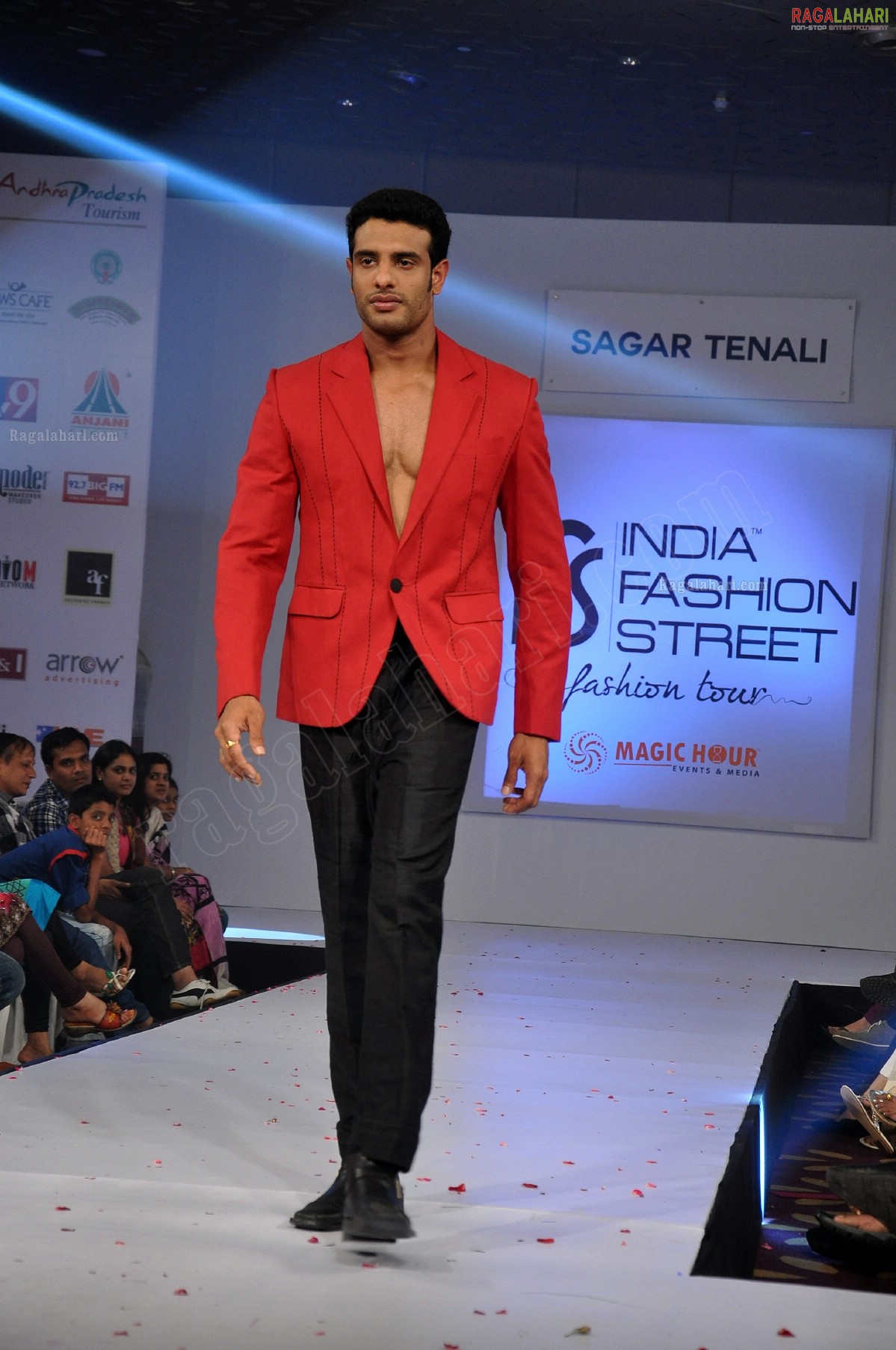 India Fashion Street - Fashion Tour 2012 (Day 2)