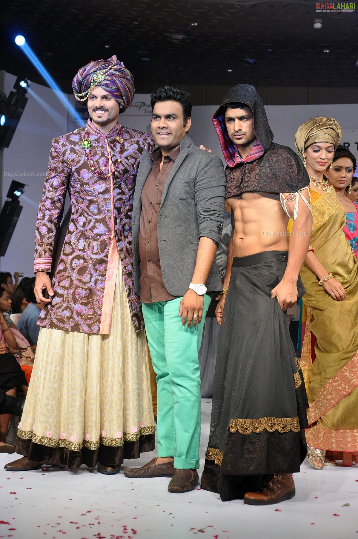 India Fashion Street - Fashion Tour 2012 (Day 2)