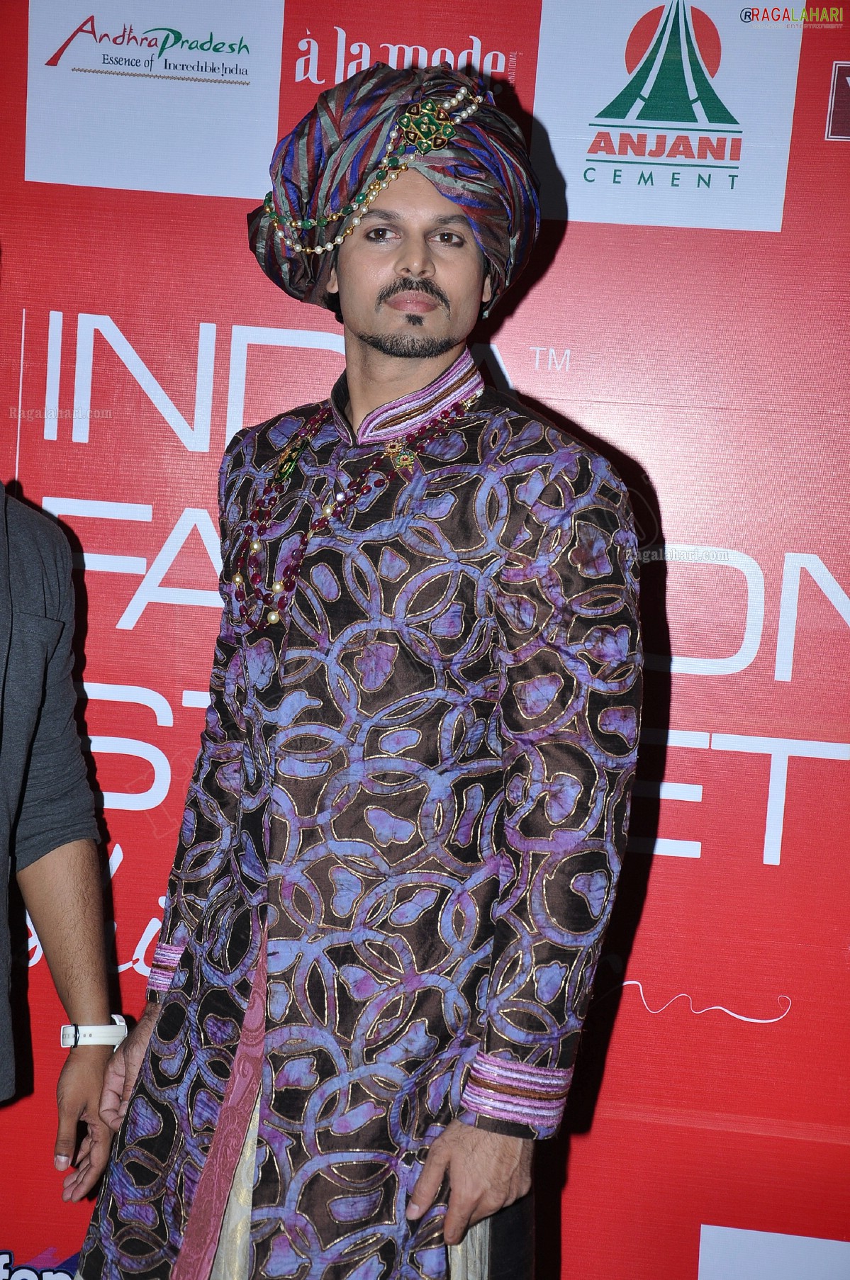 India Fashion Street - Fashion Tour 2012 (Day 2)