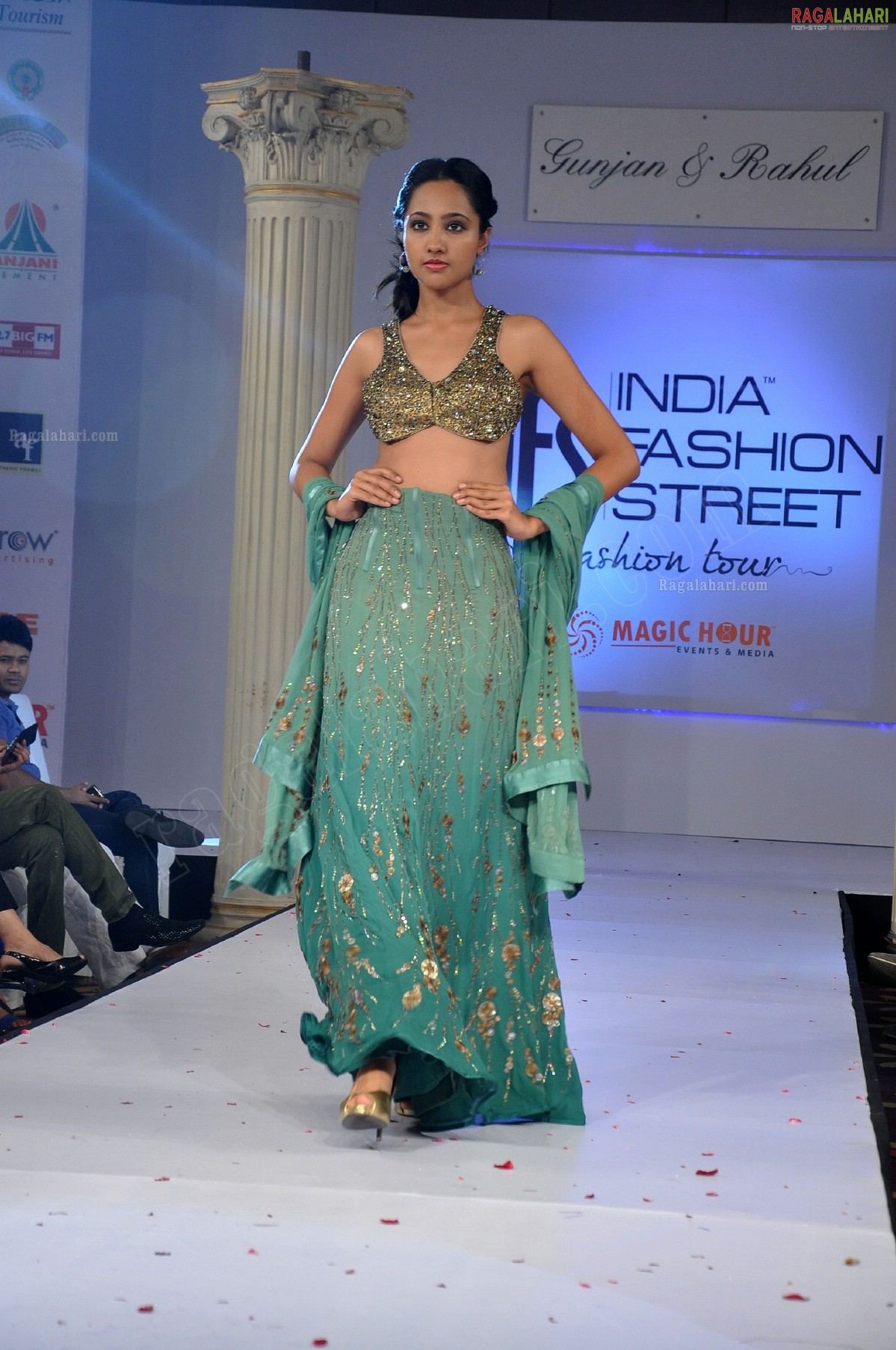 India Fashion Street - Fashion Tour 2012 (Day 2)