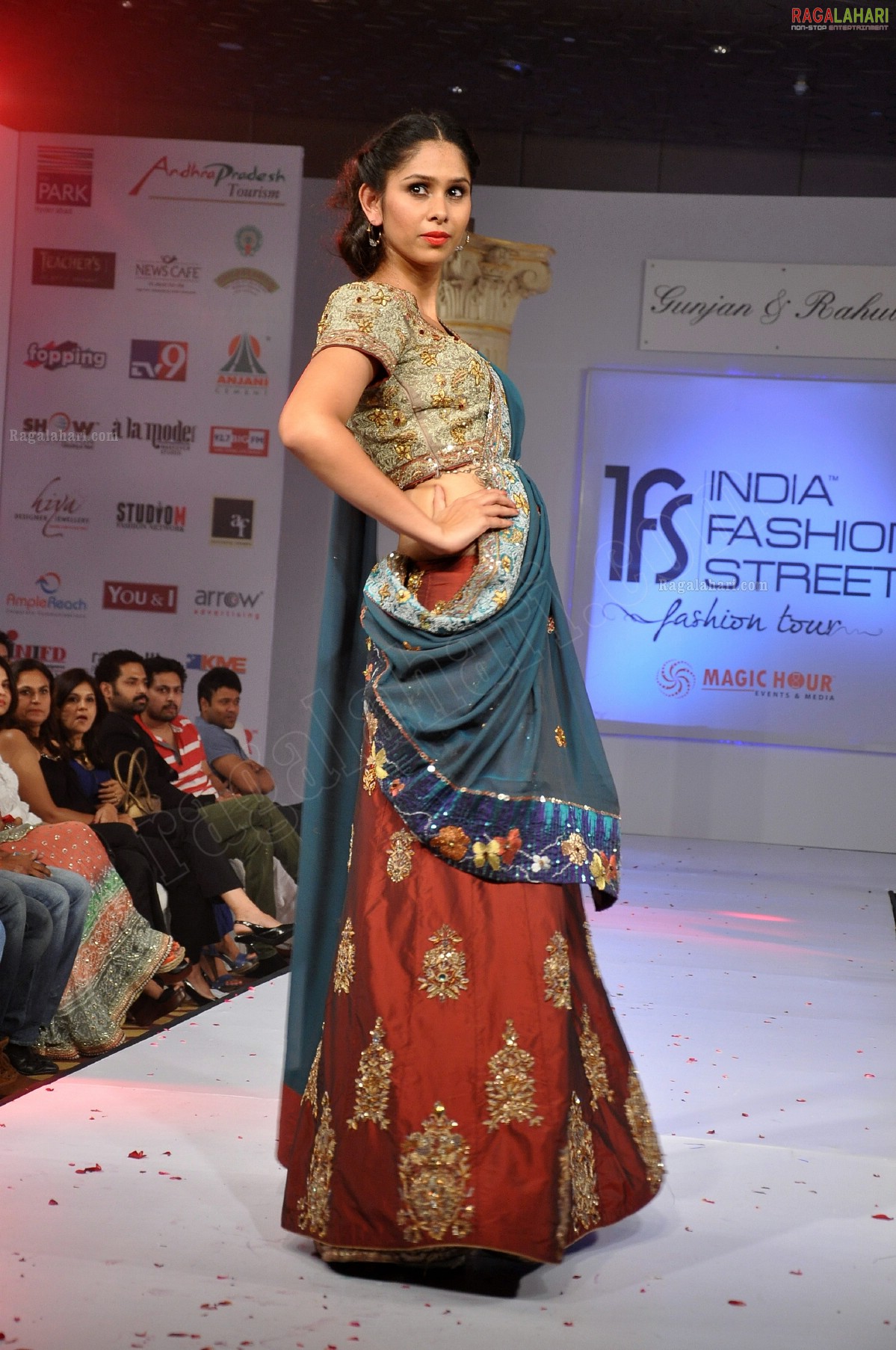 India Fashion Street - Fashion Tour 2012 (Day 2)