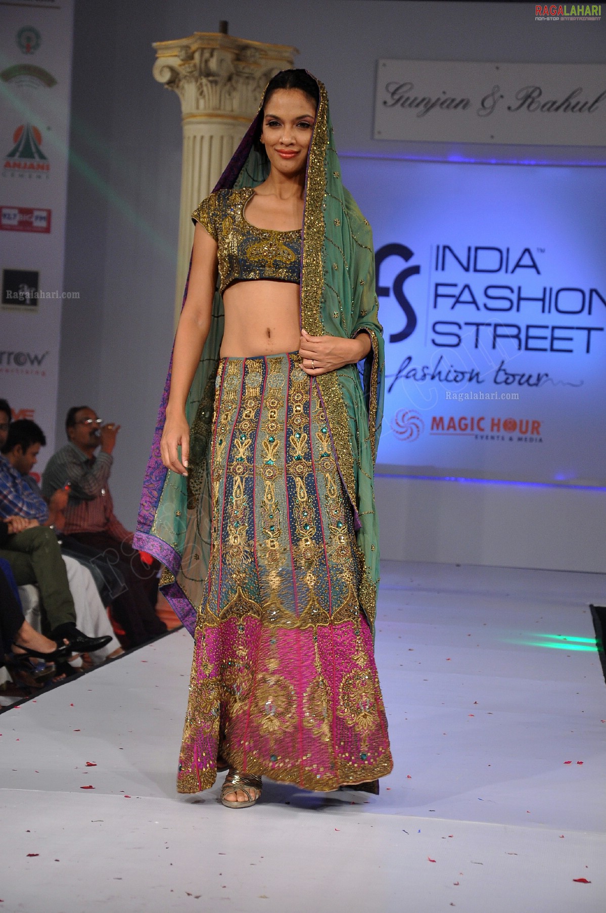 India Fashion Street - Fashion Tour 2012 (Day 2)