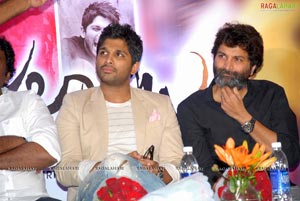 Julayi Double Platinum Disc Function