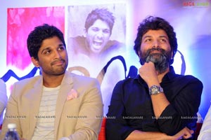 Julayi Double Platinum Disc Function