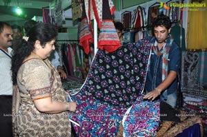 Lepakshi Cotton and Silk Fab Satya Sai Nigamagamam