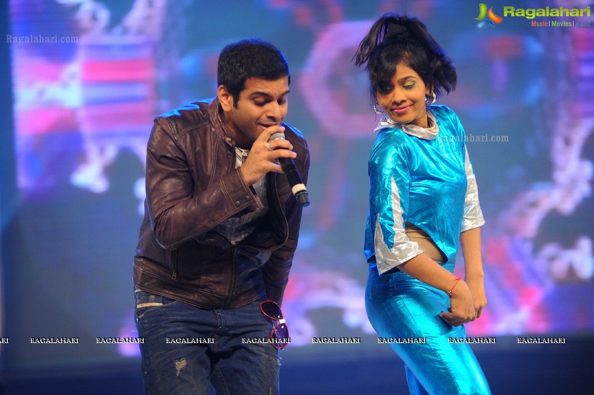 Santosham South Indian Film Awards 2011 (Set 2)