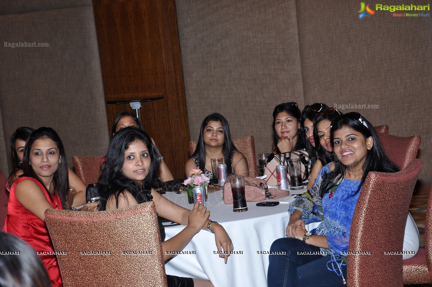 Se La Vie Get Together in association with Seating World